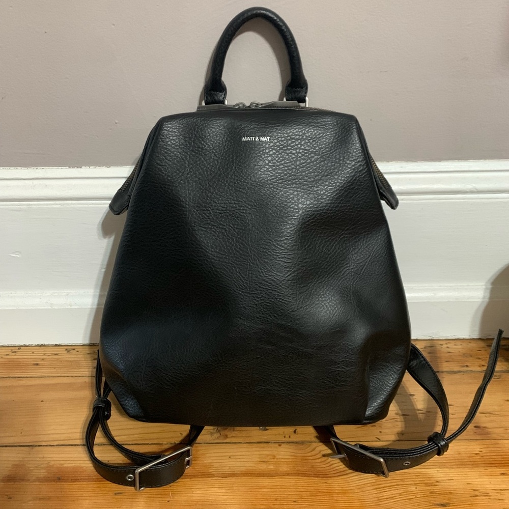MATT & NAT Vignelli vegan leather bag